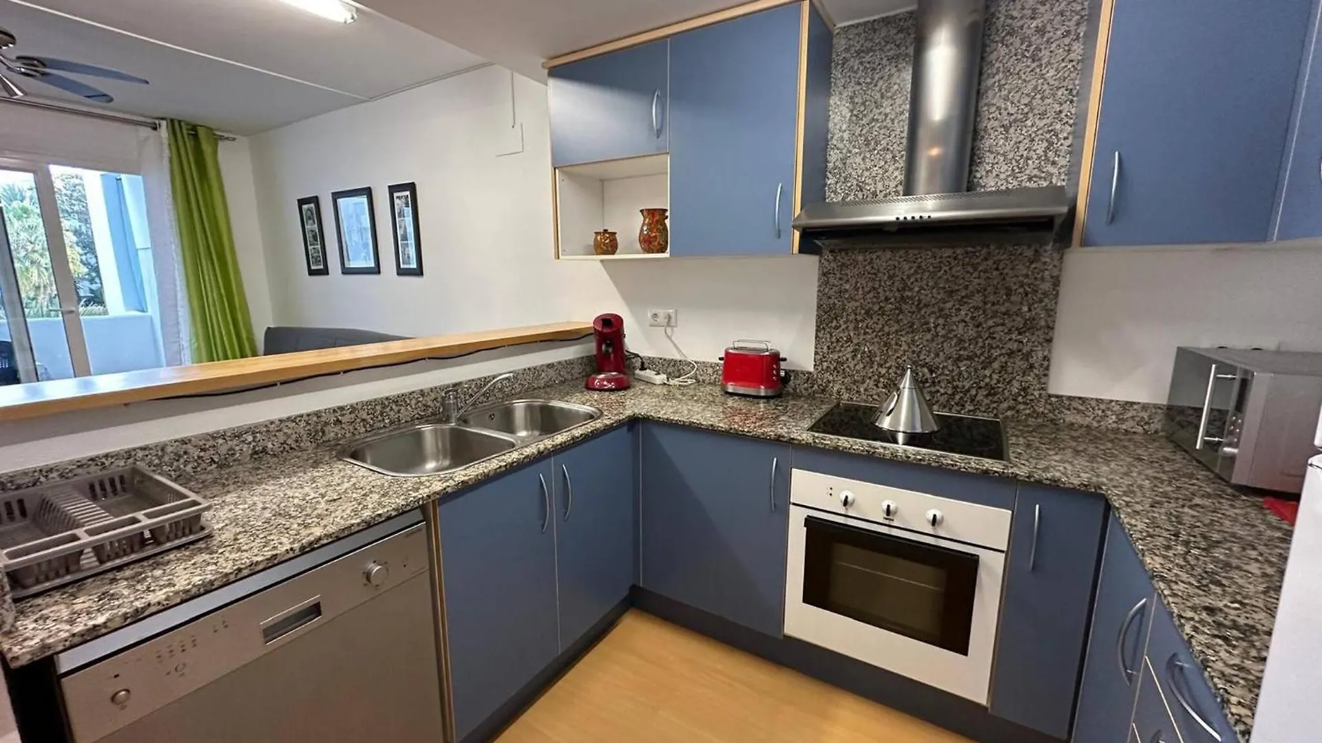 Apartamento Con Vistas A La Psicina Comunitaria Roses